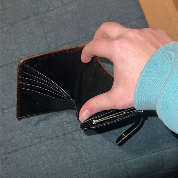 Vintage Brahmin Black and Brown Wallet - Picture 6 of 6